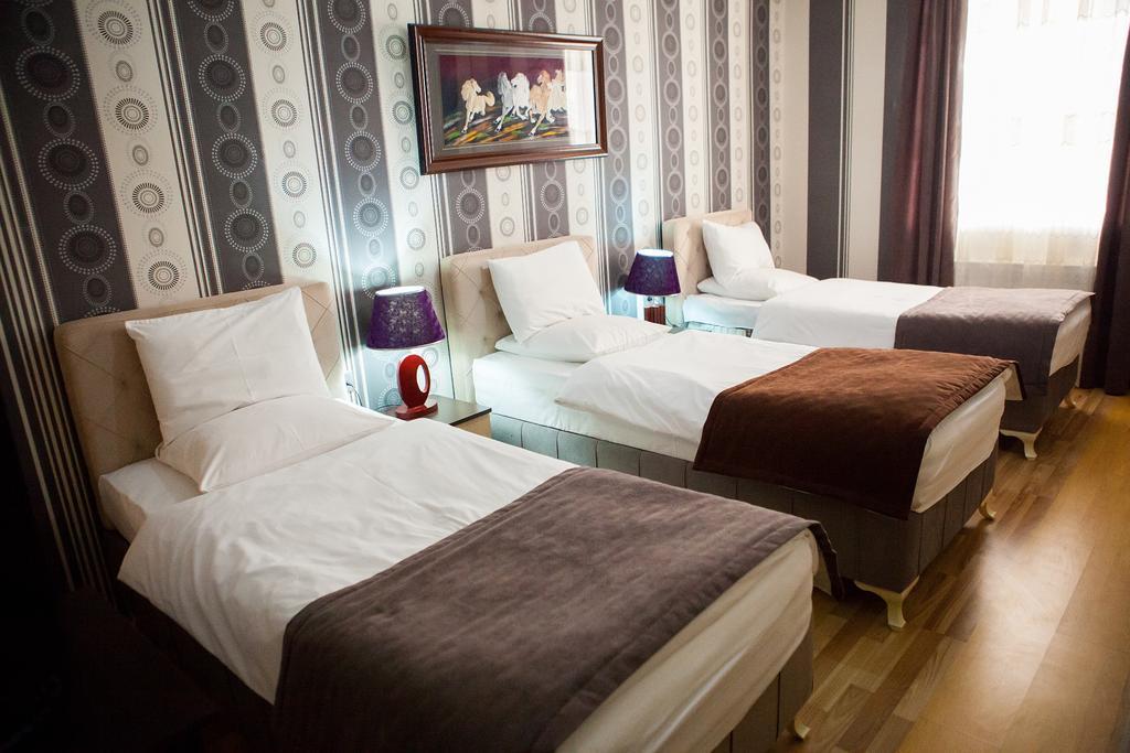 Issam Hotel & Spa Sheki Exterior photo
